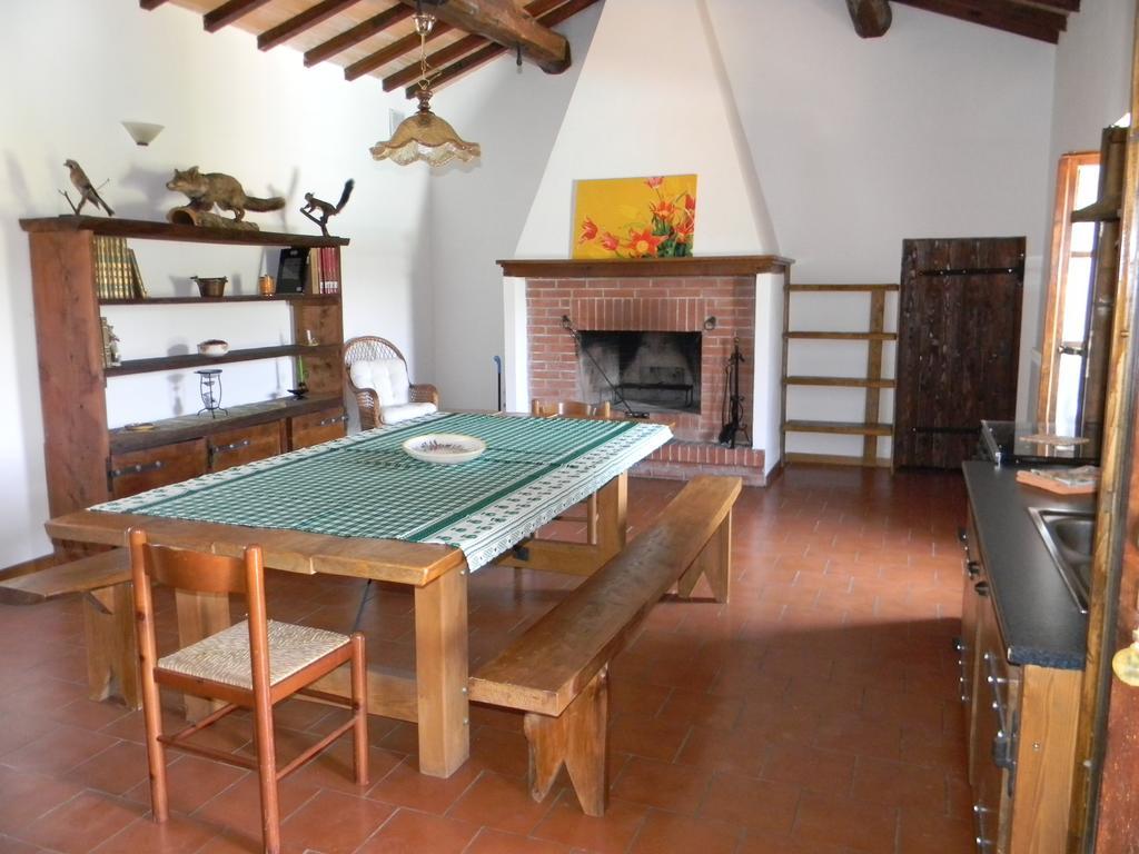 Agriturismo Podere la selva Villa Serre Di Rapolano Camera foto